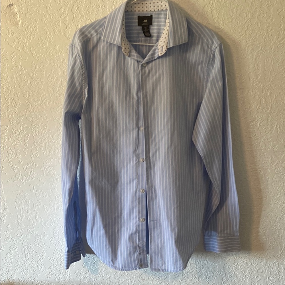 H&M Blue Vertical Striped Dress Shirt
